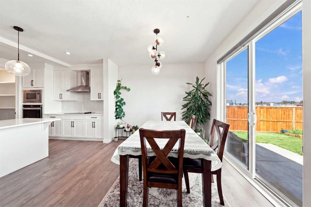 170 Chelsea Road, Chestermere, AB - Indoor