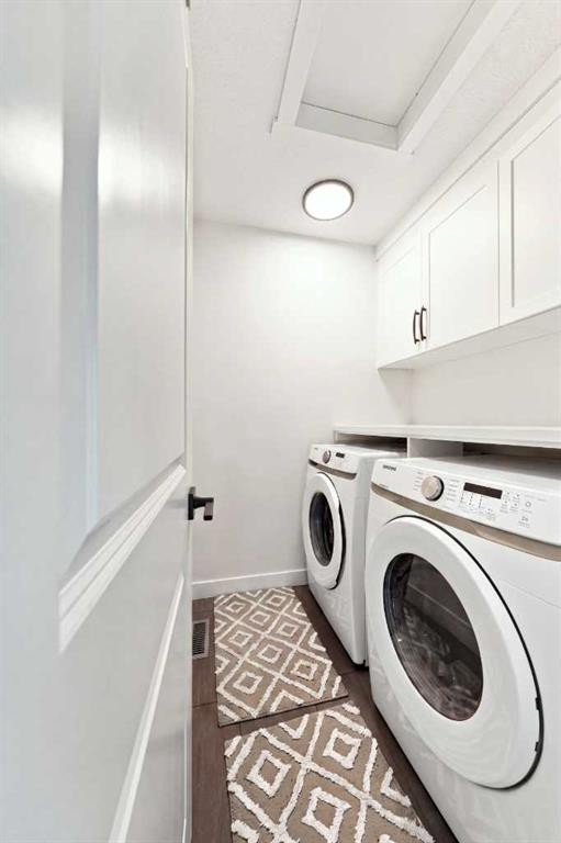170 Chelsea Road, Chestermere, AB - Indoor Photo Showing Laundry Room