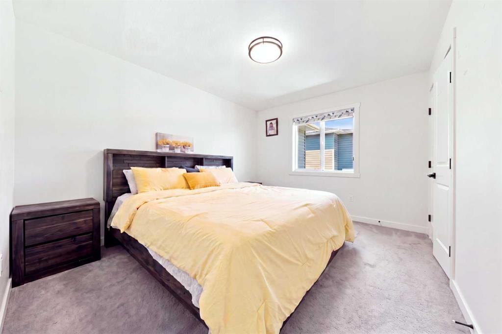 170 Chelsea Road, Chestermere, AB - Indoor Photo Showing Bedroom