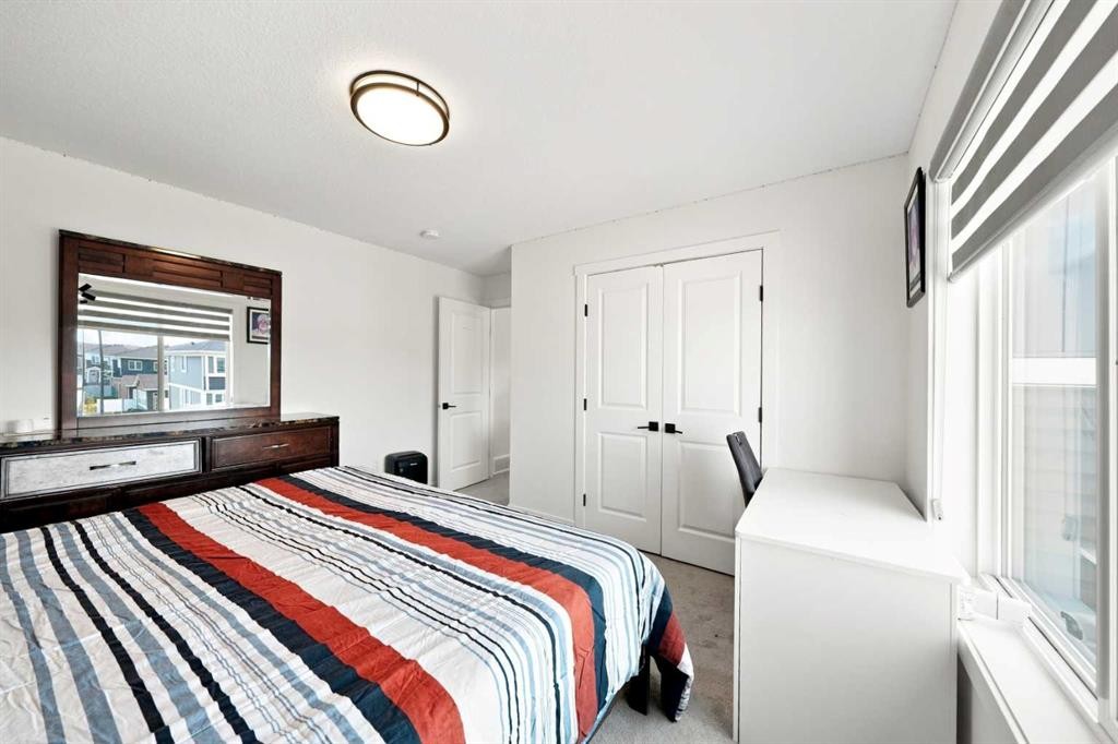 170 Chelsea Road, Chestermere, AB - Indoor Photo Showing Bedroom