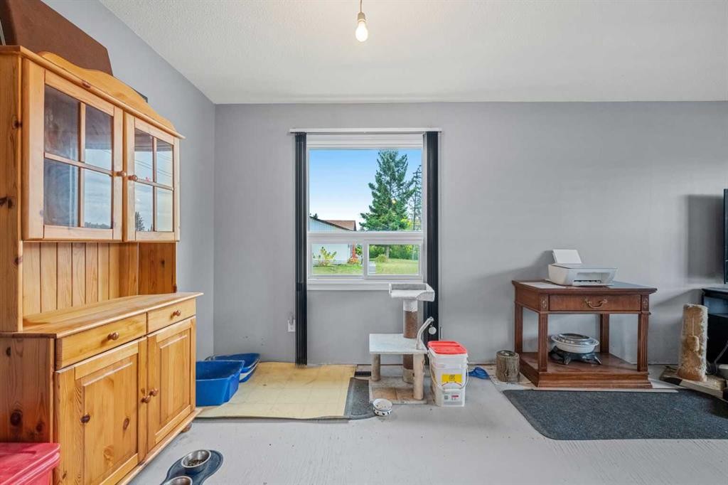 1219 68 Street Ne, Calgary, AB