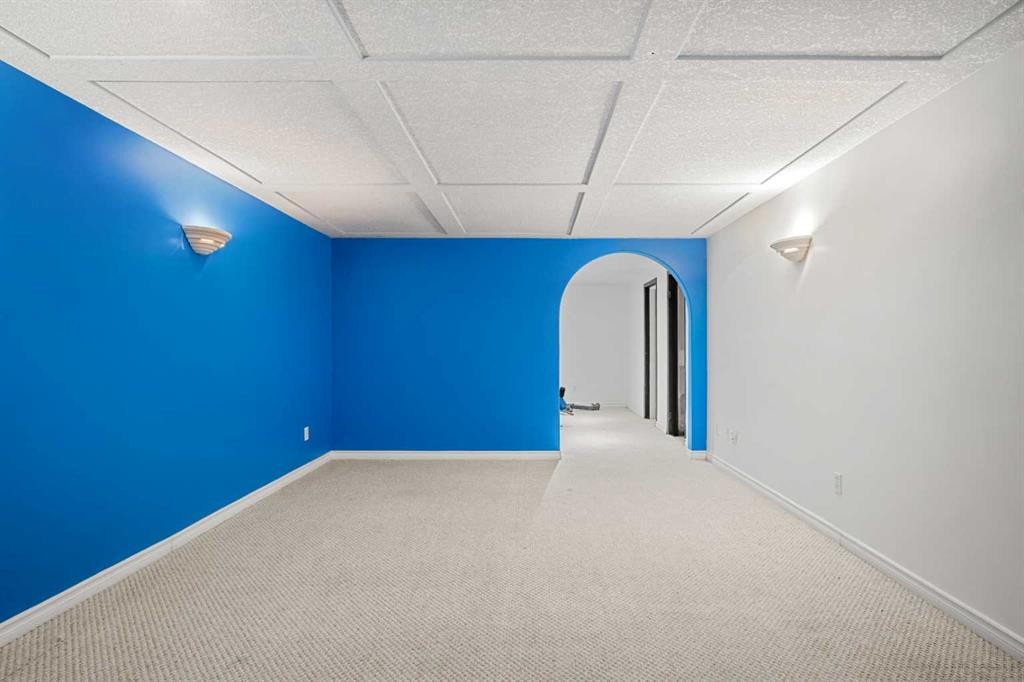 1219 68 Street Ne, Calgary, AB
