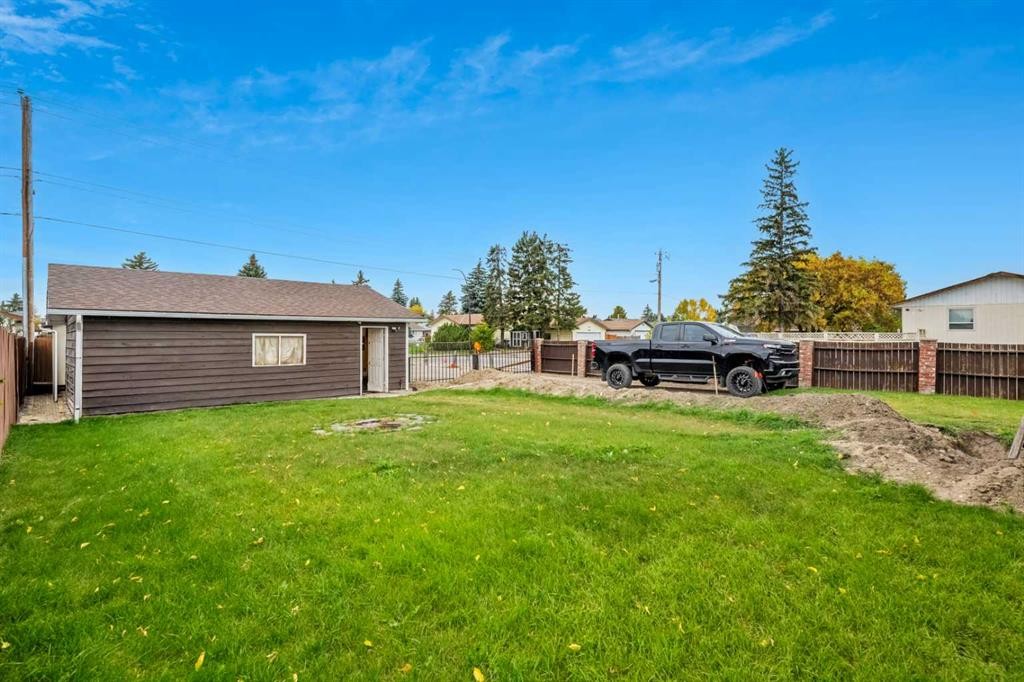 1219 68 Street Ne, Calgary, AB