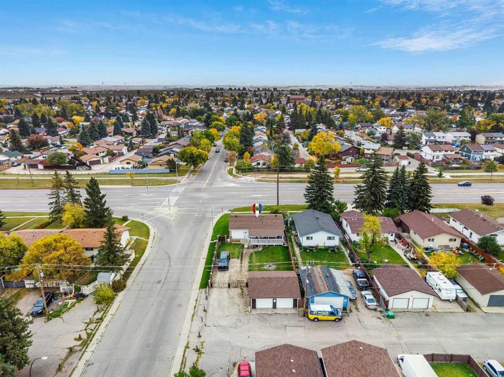 1219 68 Street Ne, Calgary, AB