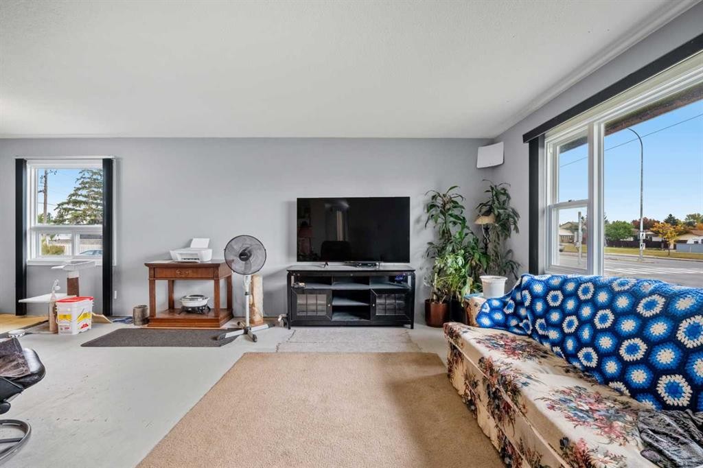 1219 68 Street Ne, Calgary, AB
