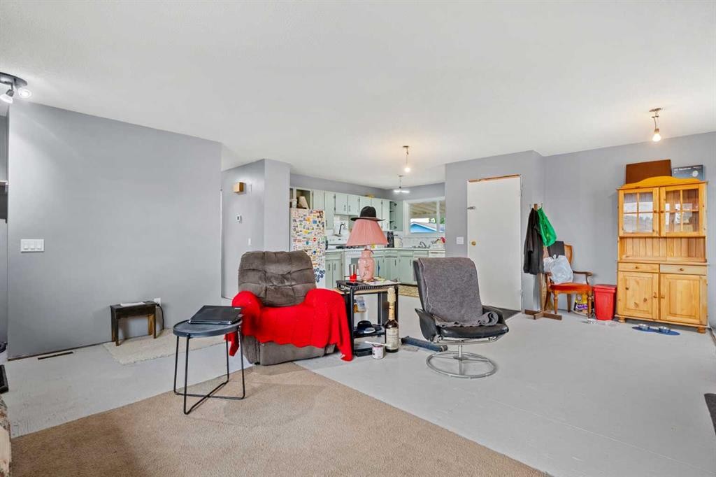 1219 68 Street Ne, Calgary, AB