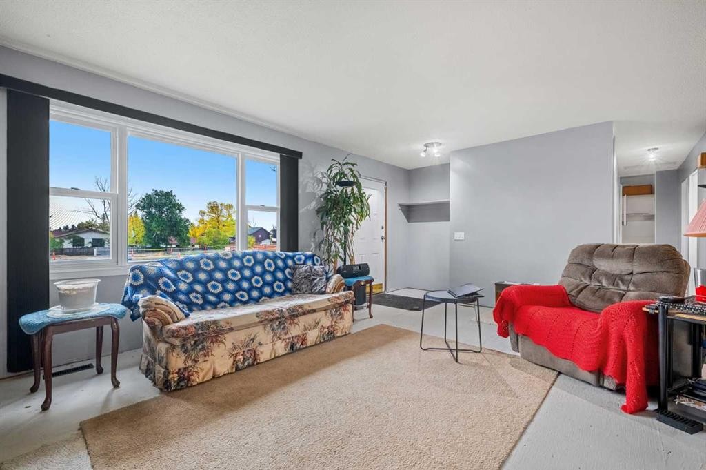 1219 68 Street Ne, Calgary, AB