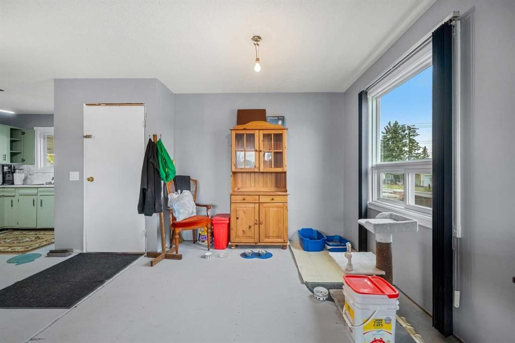 1219 68 Street Ne, Calgary, AB