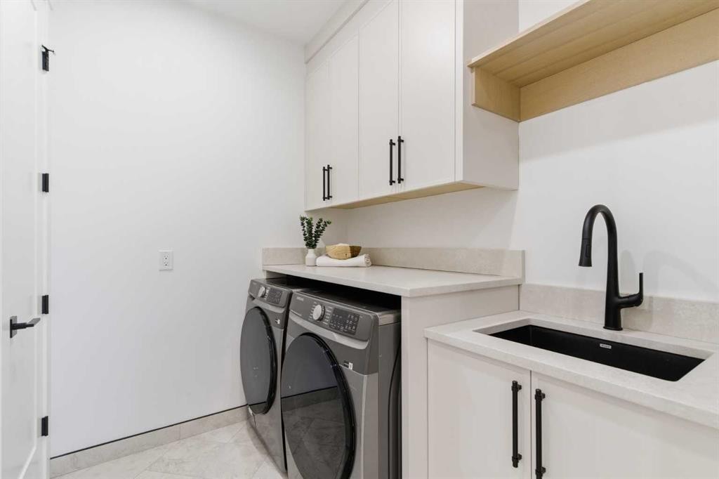 218 19 Avenue, Calgary, AB