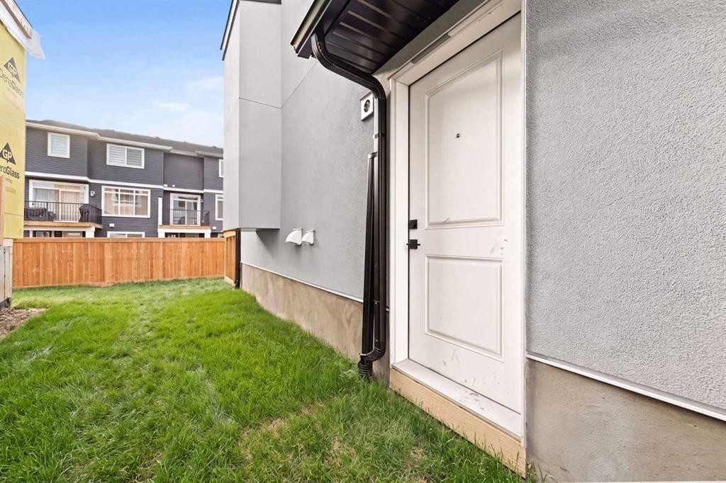 538 Waterford Rise, Chestermere, AB
