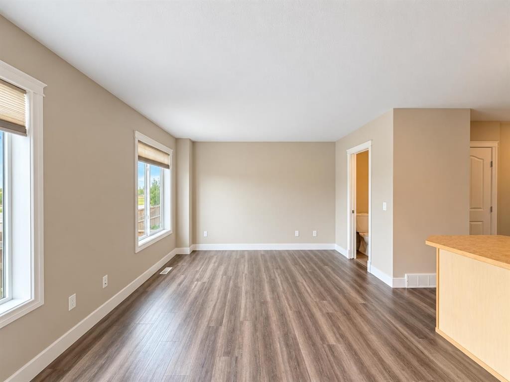 11-2002 22 Avenue, Bowden, AB