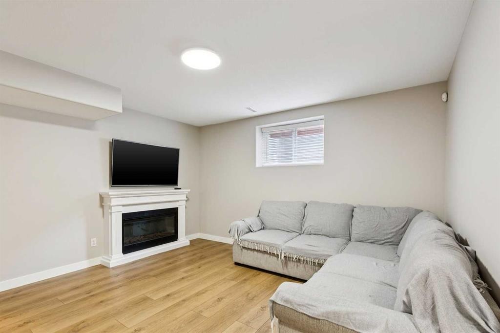 3 Tuscany Glen Green Nw, Calgary, AB