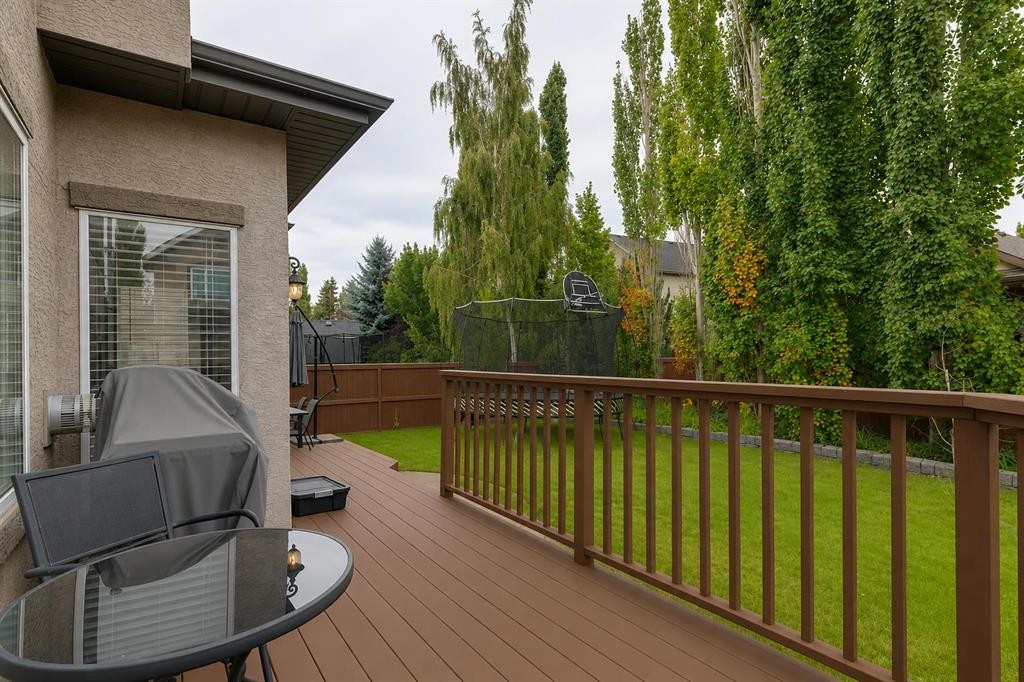 3 Tuscany Glen Green Nw, Calgary, AB