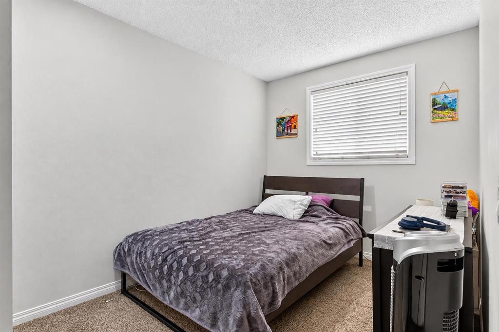369 Falshire Drive Ne, Calgary, AB