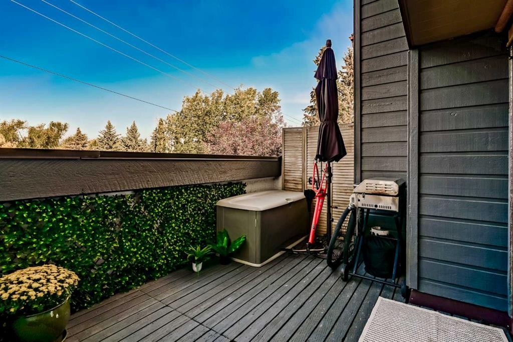 1611-2520 Palliser Drive Sw, Calgary, AB