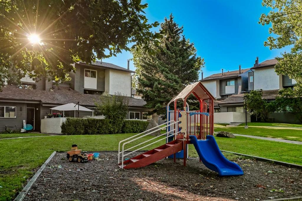 1611-2520 Palliser Drive Sw, Calgary, AB