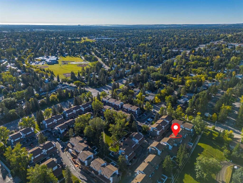 1611-2520 Palliser Drive Sw, Calgary, AB