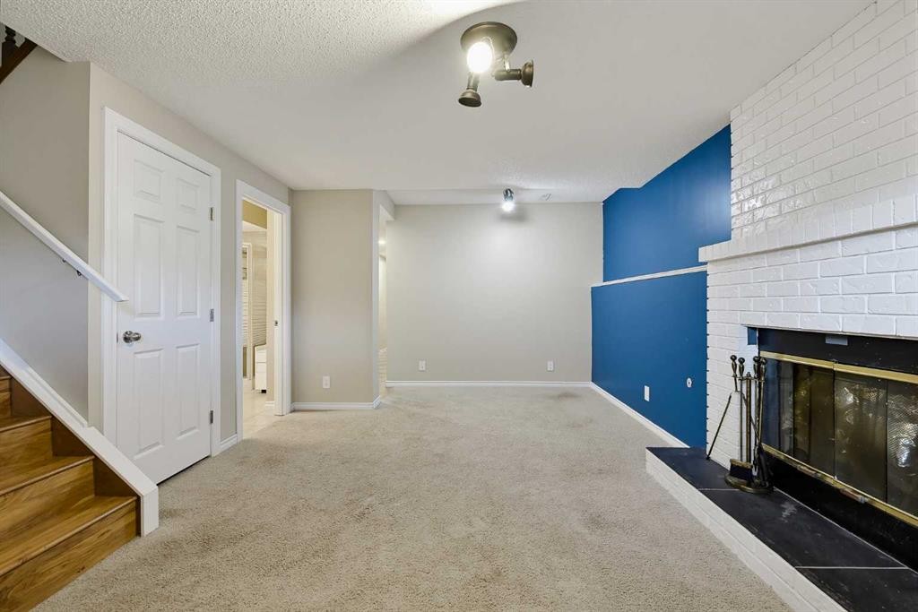 13 Shawglen Court Sw, Calgary, AB
