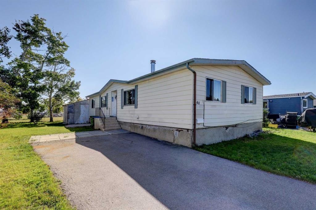 61 Huntstrom Drive Ne, Calgary, AB