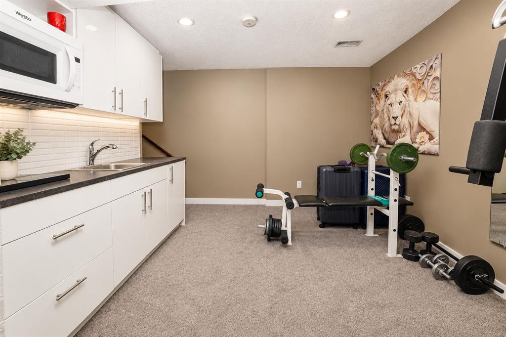 707 Malvern Drive Ne, Calgary, AB