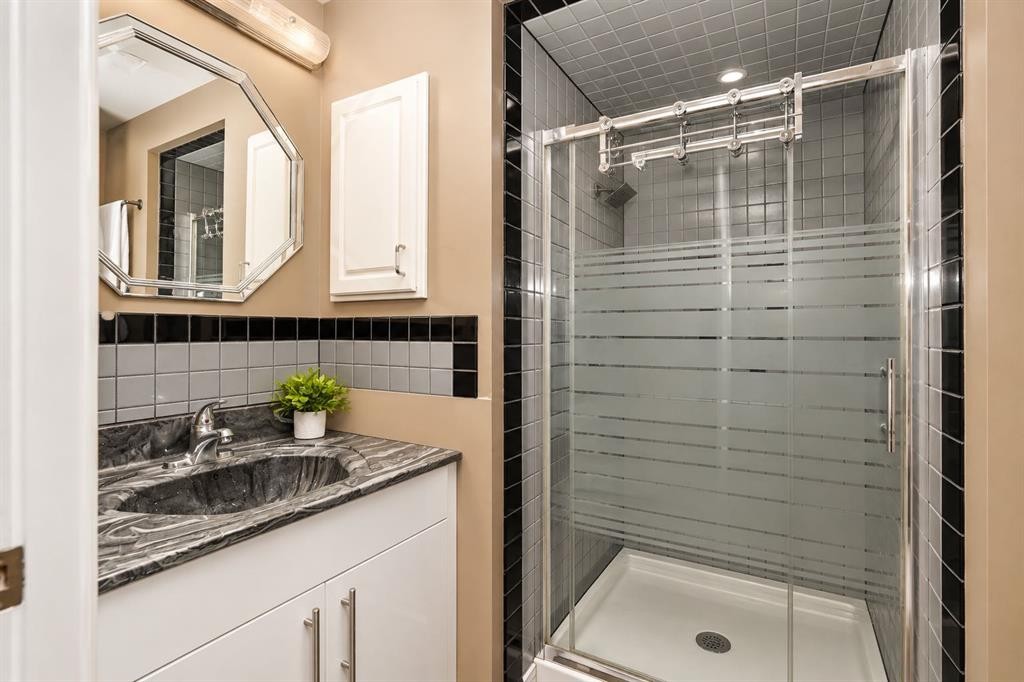 707 Malvern Drive Ne, Calgary, AB