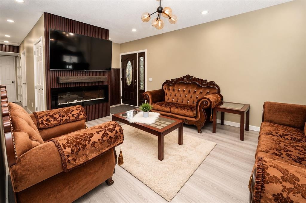 707 Malvern Drive Ne, Calgary, AB