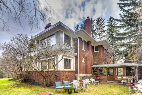 916 Durham Avenue Sw, Calgary, AB 