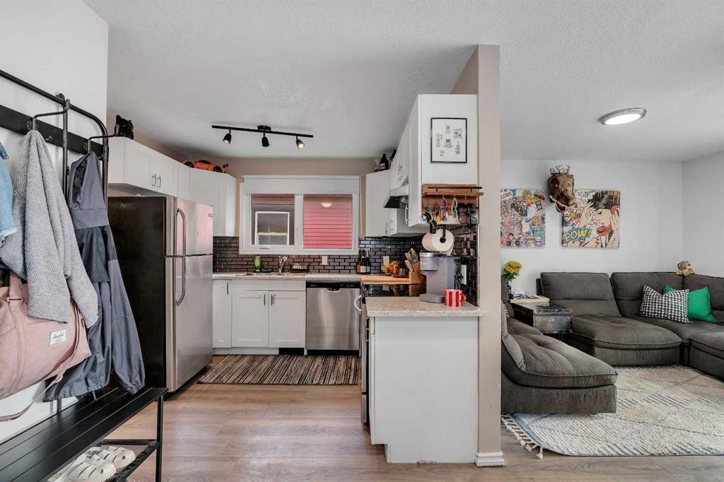 6224 18A Street Se, Calgary, AB