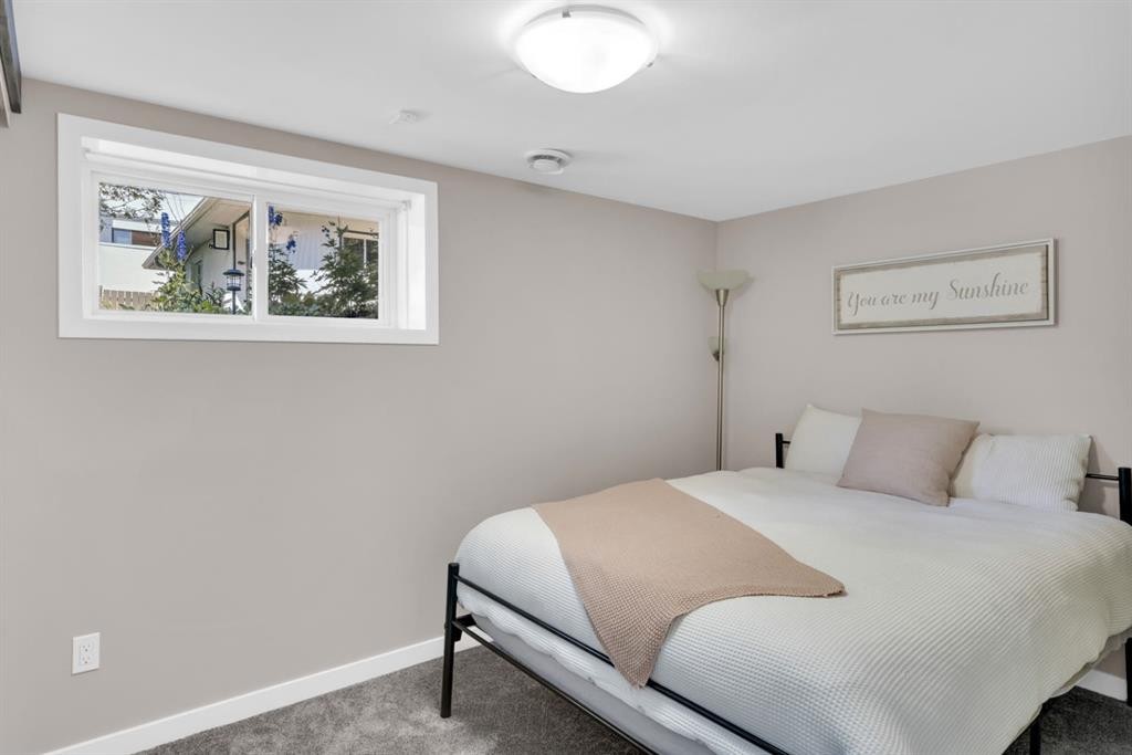 1703 31 Street Sw, Calgary, AB