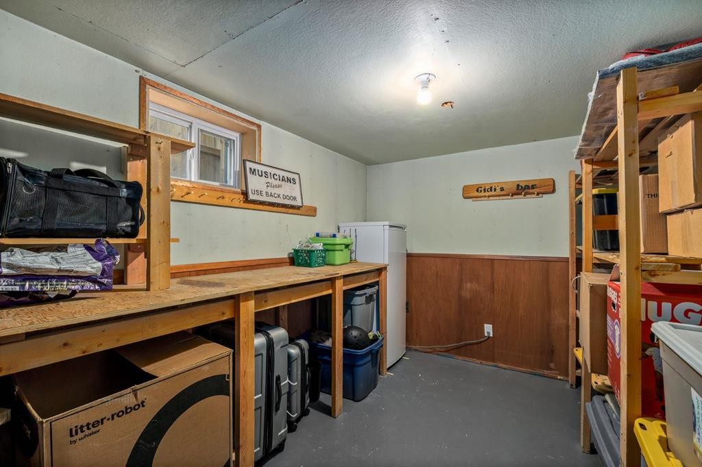 1703 31 Street Sw, Calgary, AB