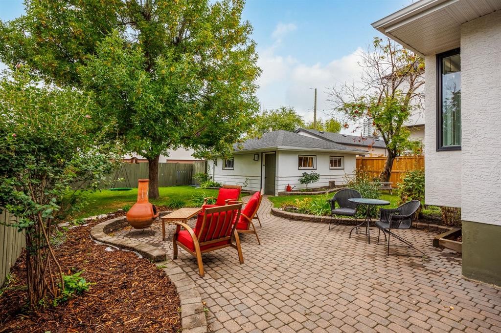 1703 31 Street Sw, Calgary, AB