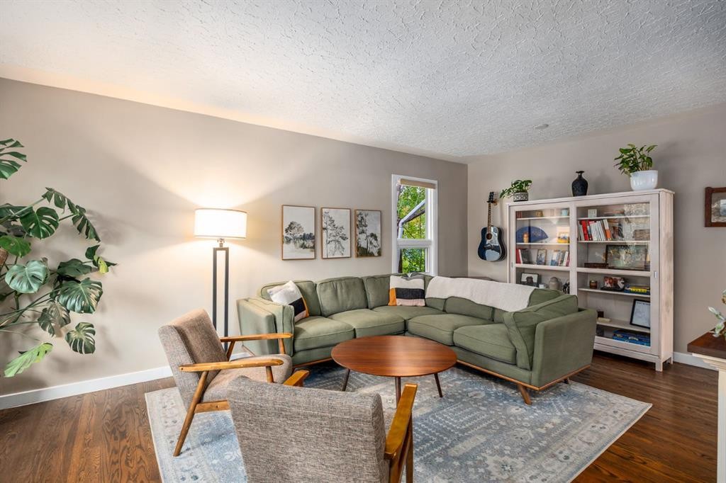 1703 31 Street Sw, Calgary, AB