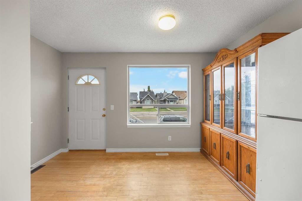 161 Sandpiper Lane Nw, Calgary, AB
