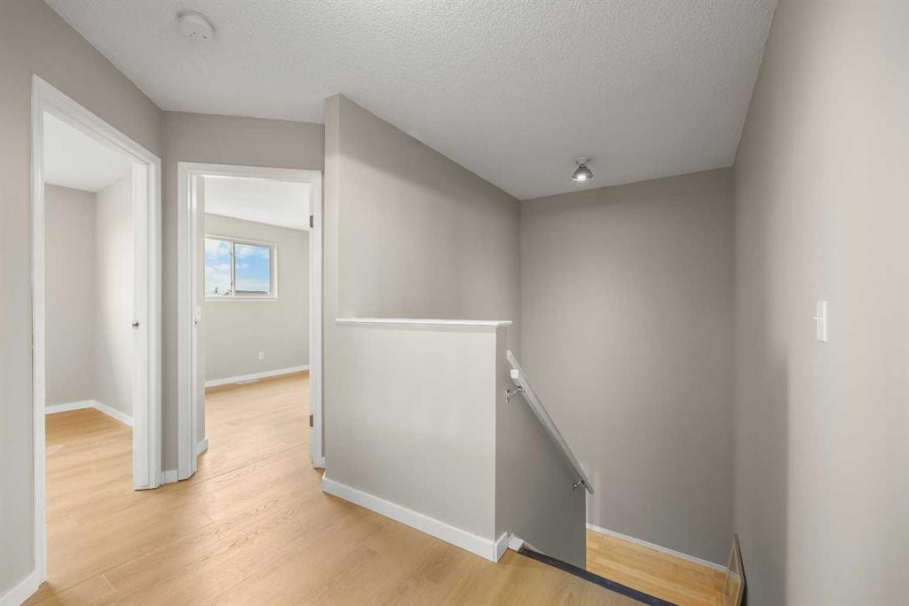 161 Sandpiper Lane Nw, Calgary, AB