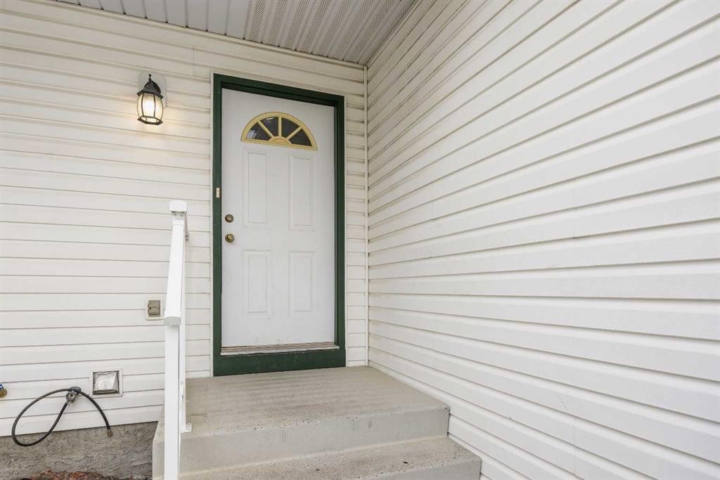 161 Sandpiper Lane Nw, Calgary, AB