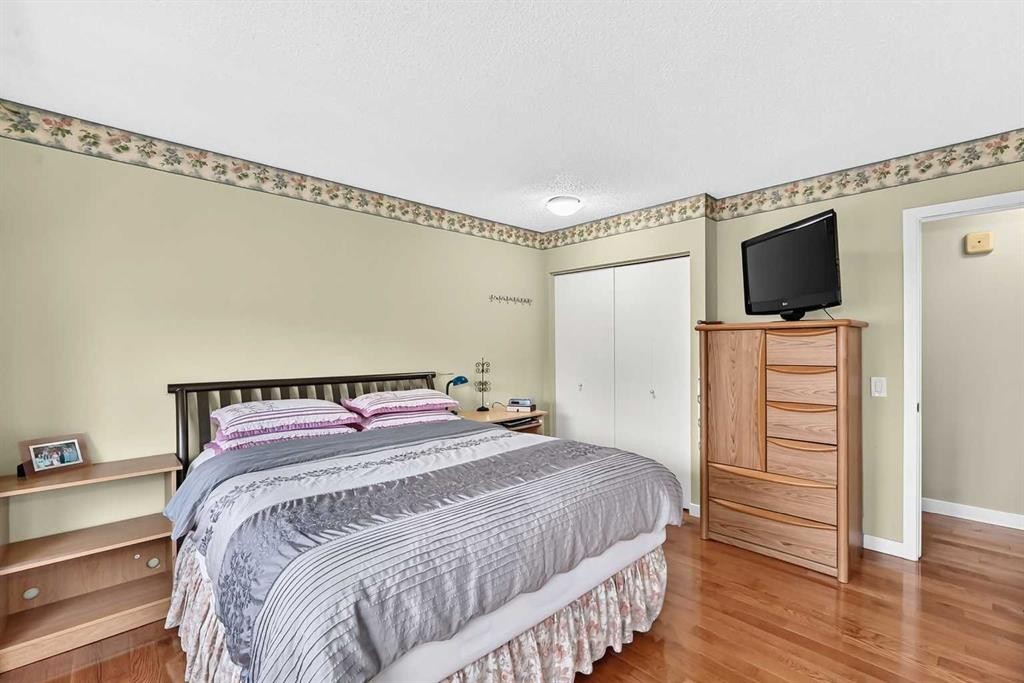 4912 Rundlehorn Drive Ne, Calgary, AB