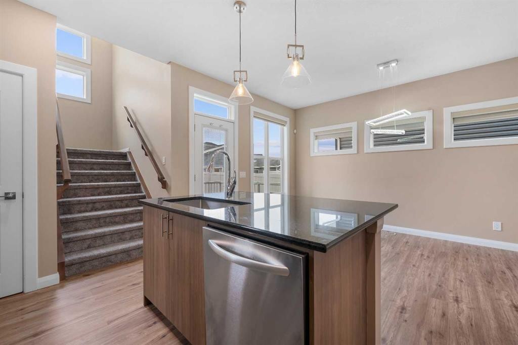 53 Redstone Avenue Ne, Calgary, AB