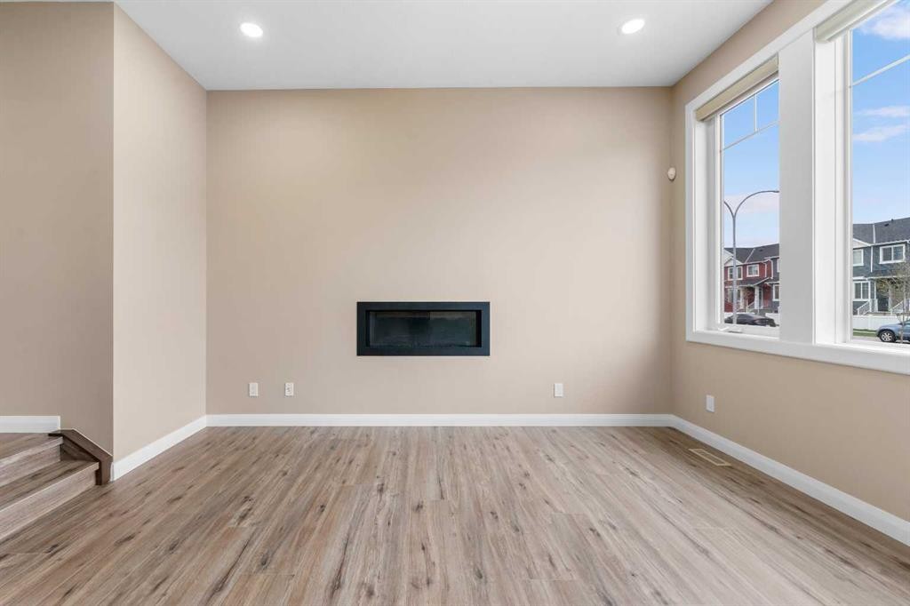 53 Redstone Avenue Ne, Calgary, AB