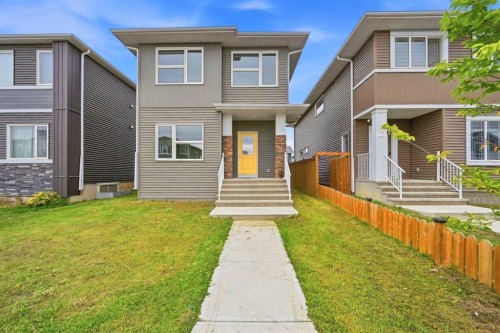 234 Chelsea Heath  Chestermere, AB T1X 2N5