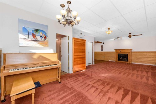 16 Deersaxon Circle Se, Calgary, AB 