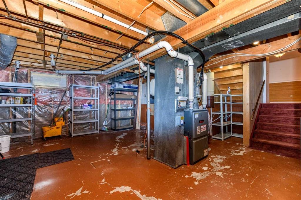 16 Deersaxon Circle Se, Calgary, AB
