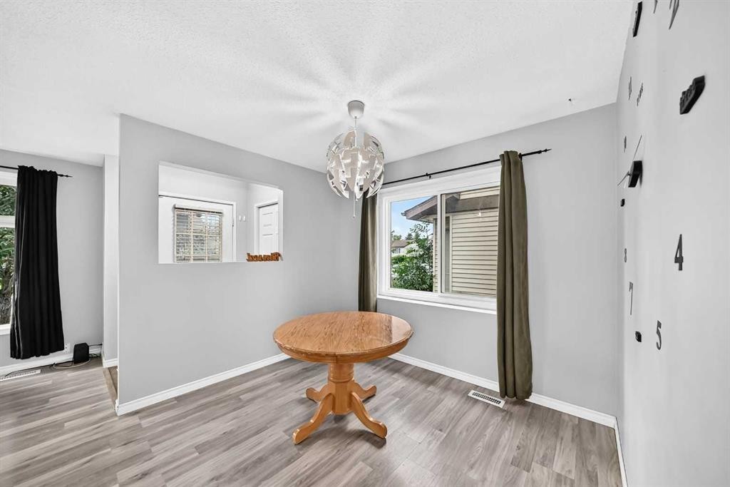 320 Abinger Crescent Ne, Calgary, AB