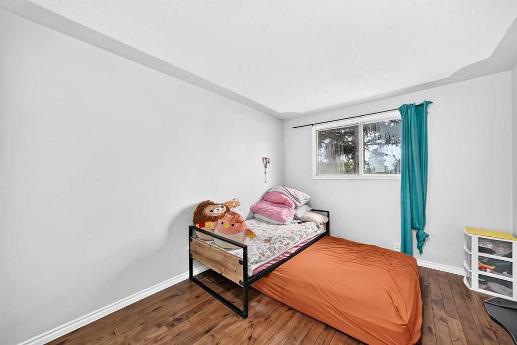 320 Abinger Crescent Ne, Calgary, AB