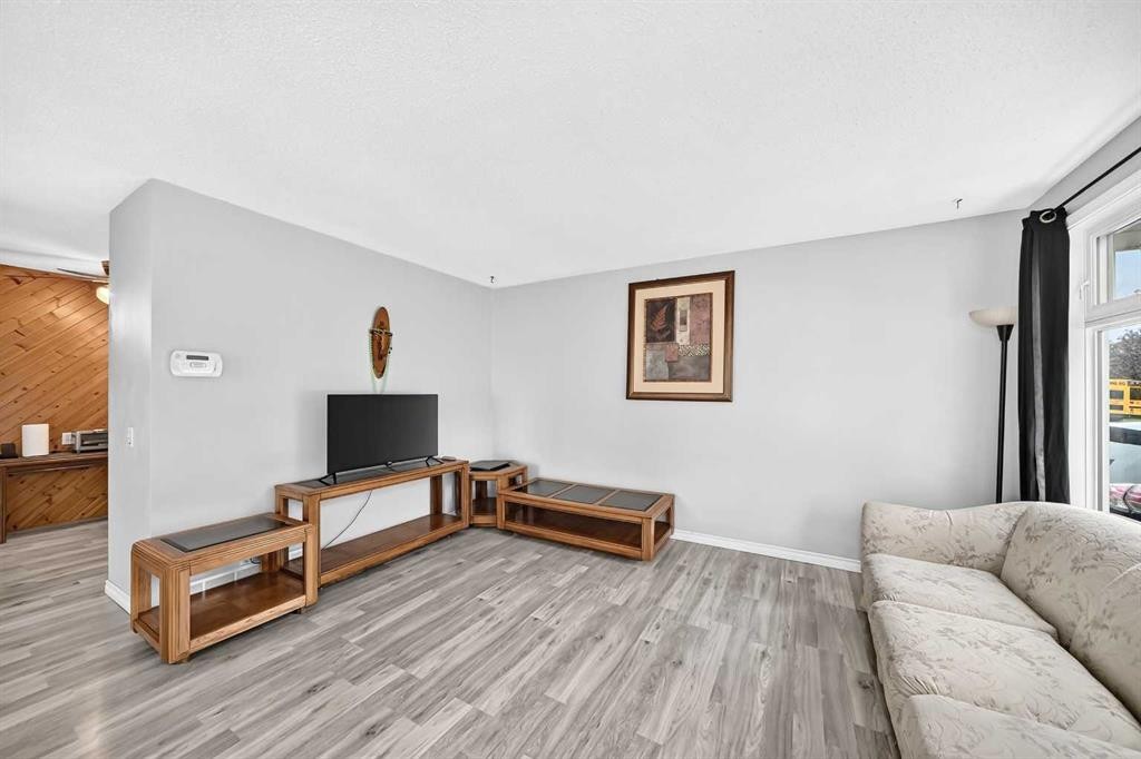 320 Abinger Crescent Ne, Calgary, AB