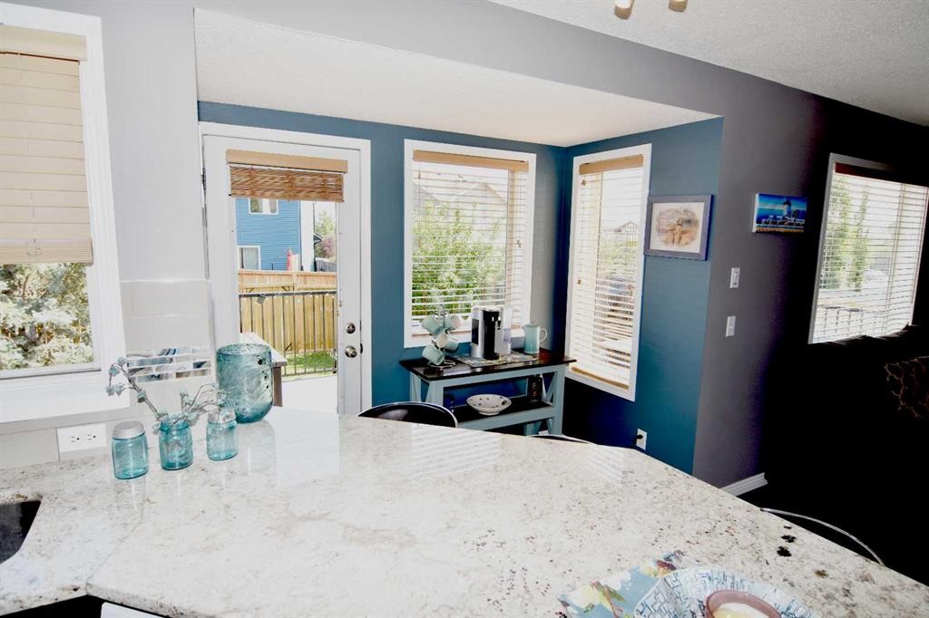 12 Country Hills Gate Nw, Calgary, AB