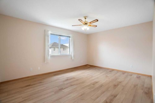 13 Saddlecrest Green Ne, Calgary, AB 