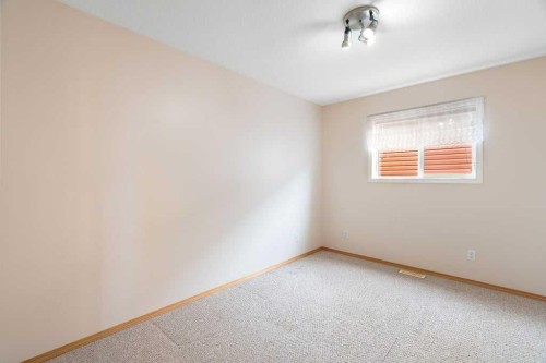 13 Saddlecrest Green Ne, Calgary, AB 
