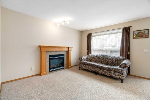 13 Saddlecrest Green Ne, Calgary, AB 