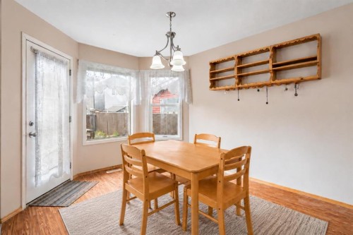 13 Saddlecrest Green Ne, Calgary, AB 