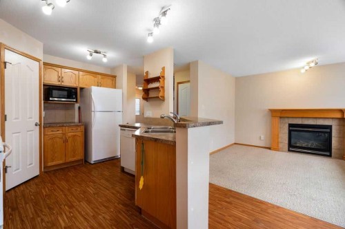 13 Saddlecrest Green Ne, Calgary, AB 